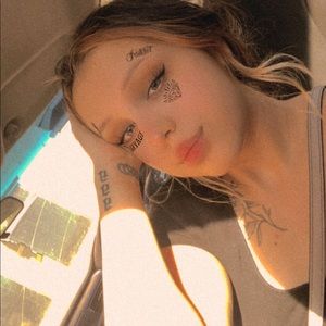 Meet your Posher, Tiana